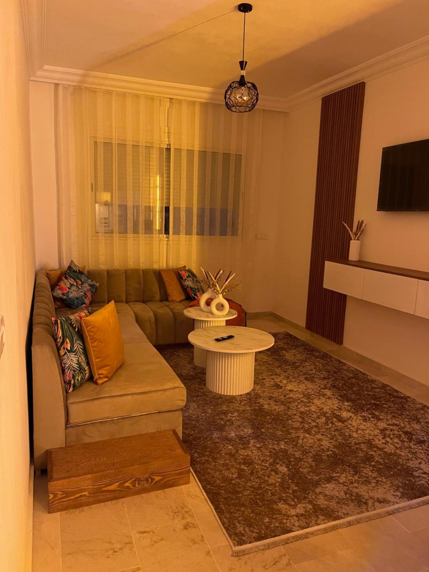 Elegant Appartement Avec Un Acces Piscine Jardin Parking Sous-Sol Et Wifi Haut Debit Fibre Optique Tanger Exteriör bild