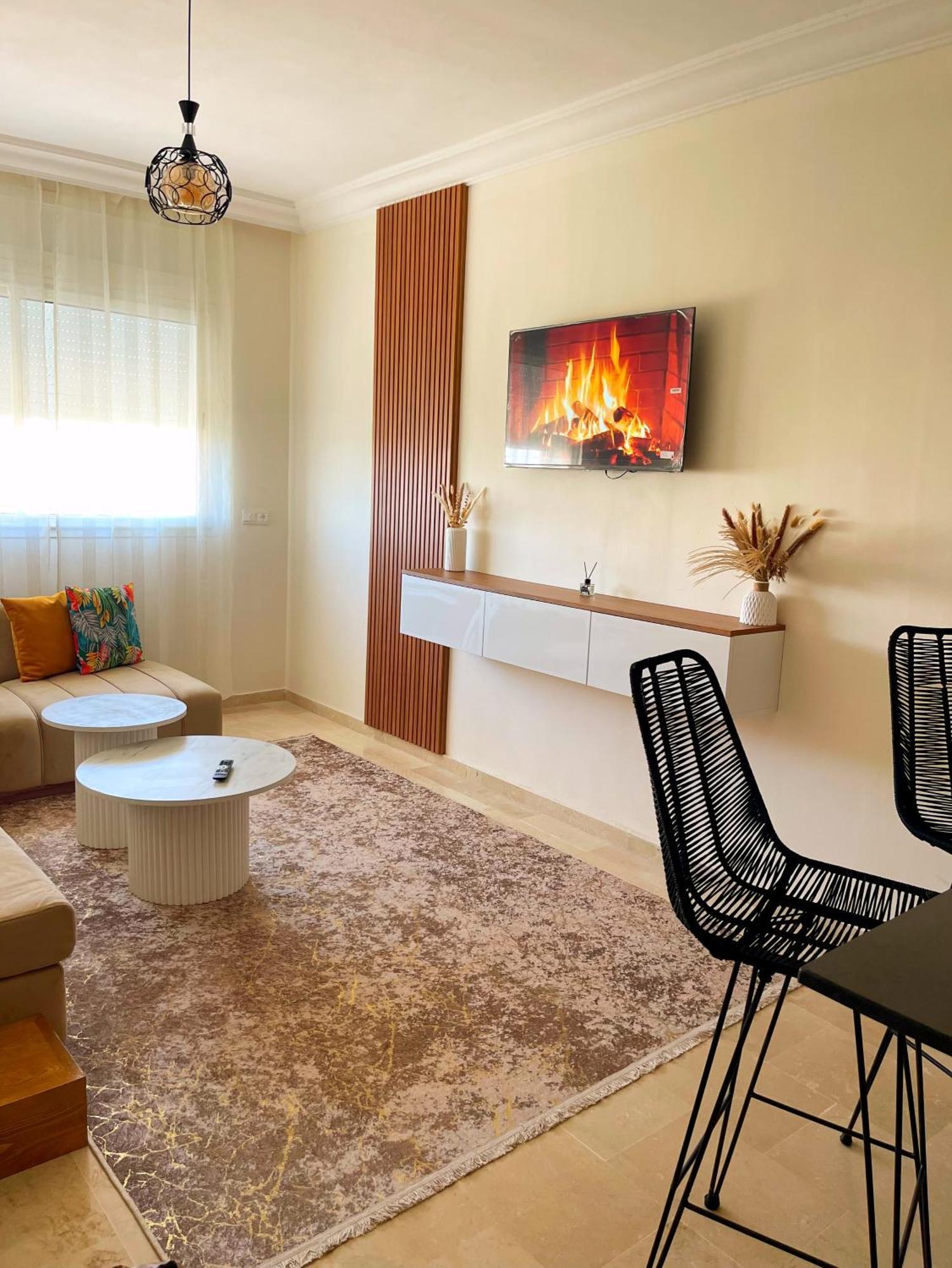 Elegant Appartement Avec Un Acces Piscine Jardin Parking Sous-Sol Et Wifi Haut Debit Fibre Optique Tanger Exteriör bild