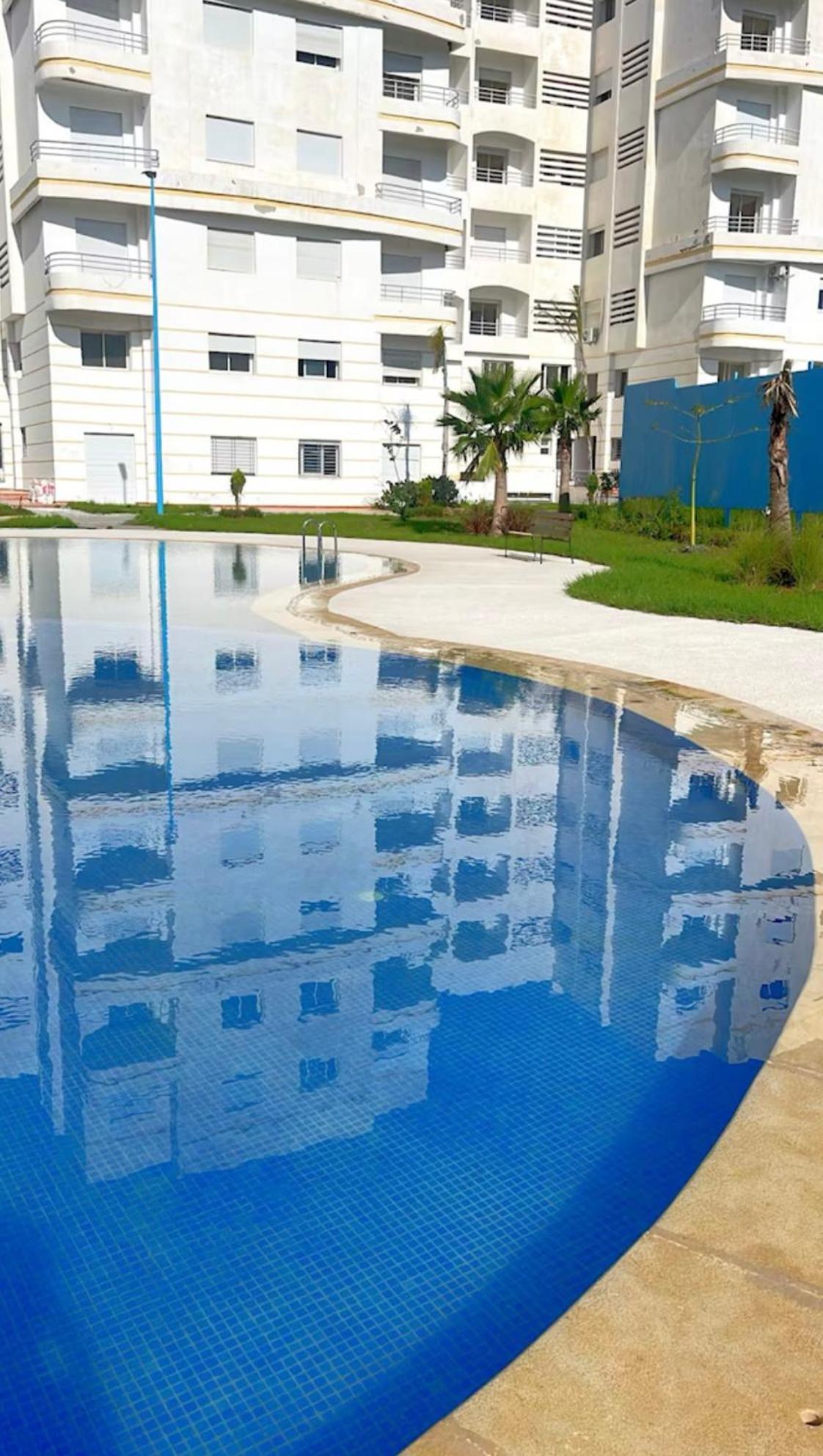 Elegant Appartement Avec Un Acces Piscine Jardin Parking Sous-Sol Et Wifi Haut Debit Fibre Optique Tanger Exteriör bild
